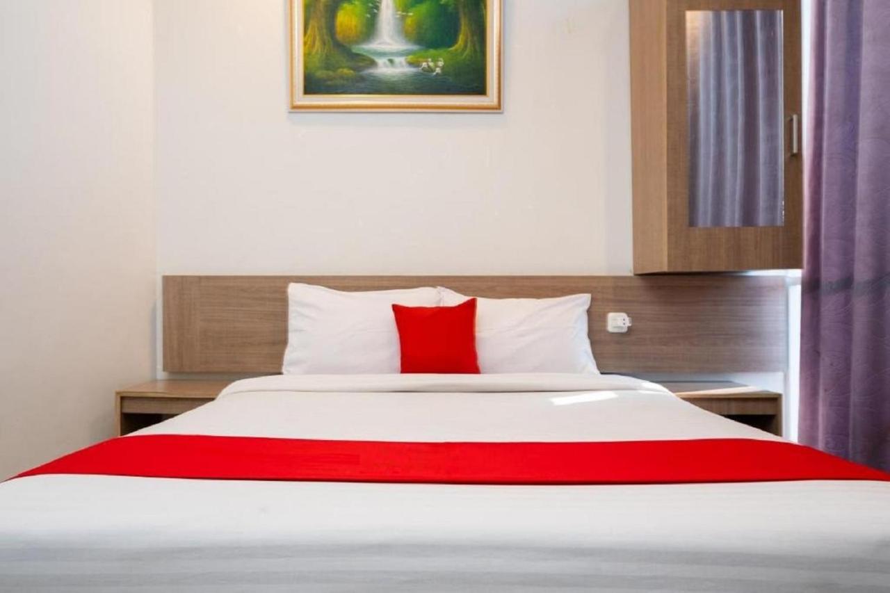 Hotel Domino Palembang Esterno foto