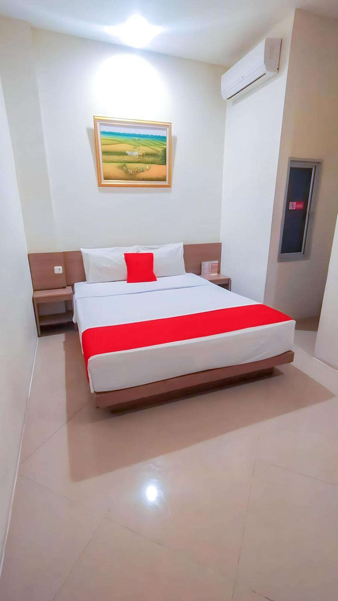 Hotel Domino Palembang Esterno foto
