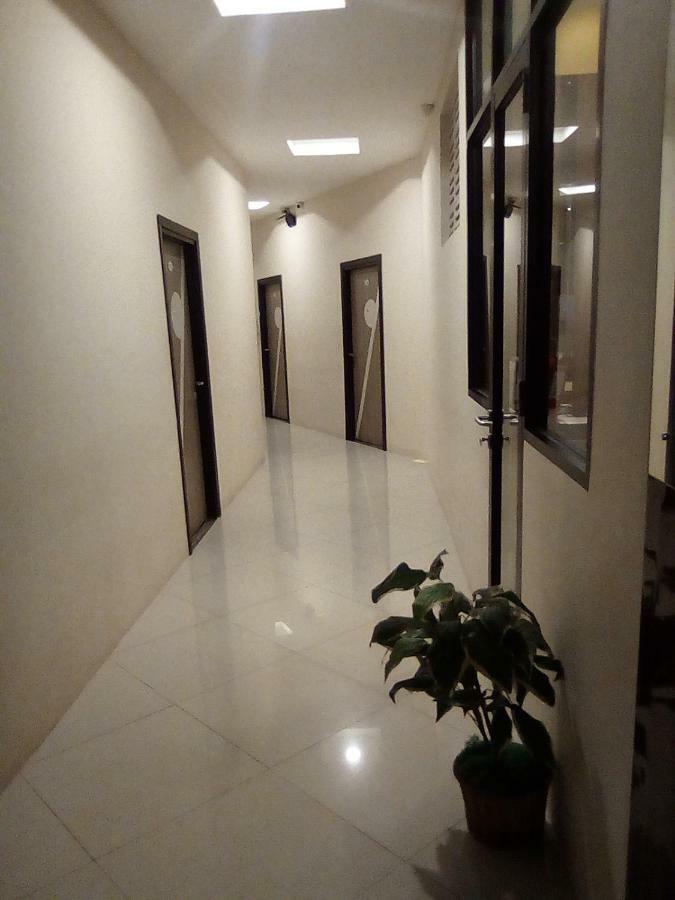 Hotel Domino Palembang Esterno foto