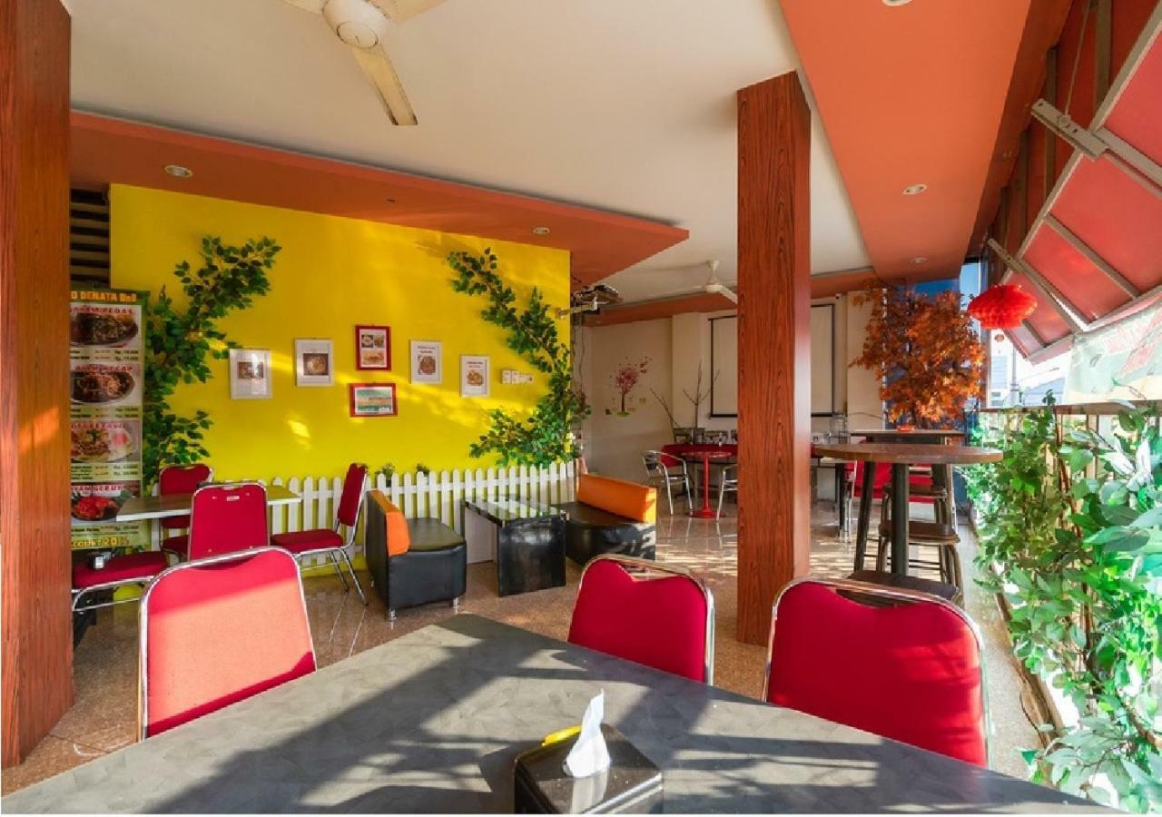 Hotel Domino Palembang Esterno foto